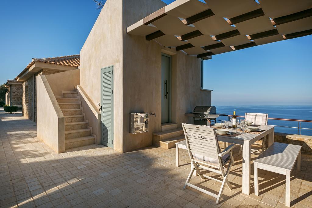 Olivia'S Villas Of Luxury Kalivia  Buitenkant foto