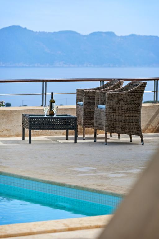 Olivia'S Villas Of Luxury Kalivia  Buitenkant foto