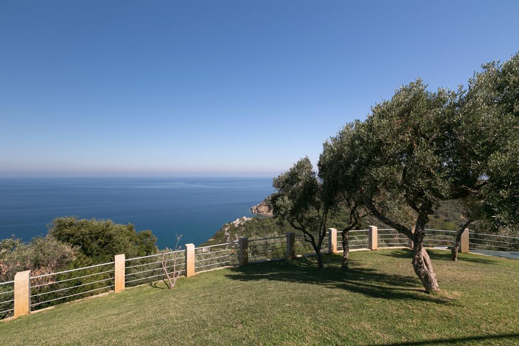 Olivia'S Villas Of Luxury Kalivia  Buitenkant foto