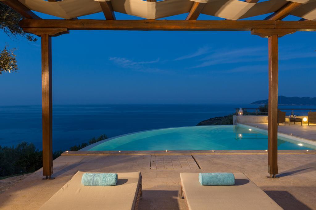 Olivia'S Villas Of Luxury Kalivia  Buitenkant foto