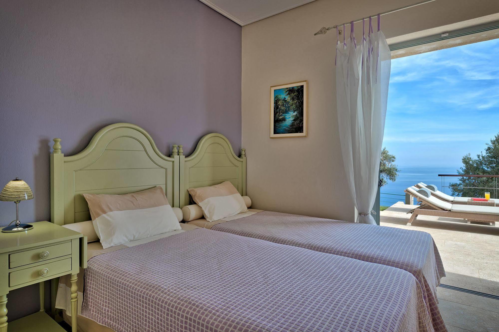 Olivia'S Villas Of Luxury Kalivia  Buitenkant foto
