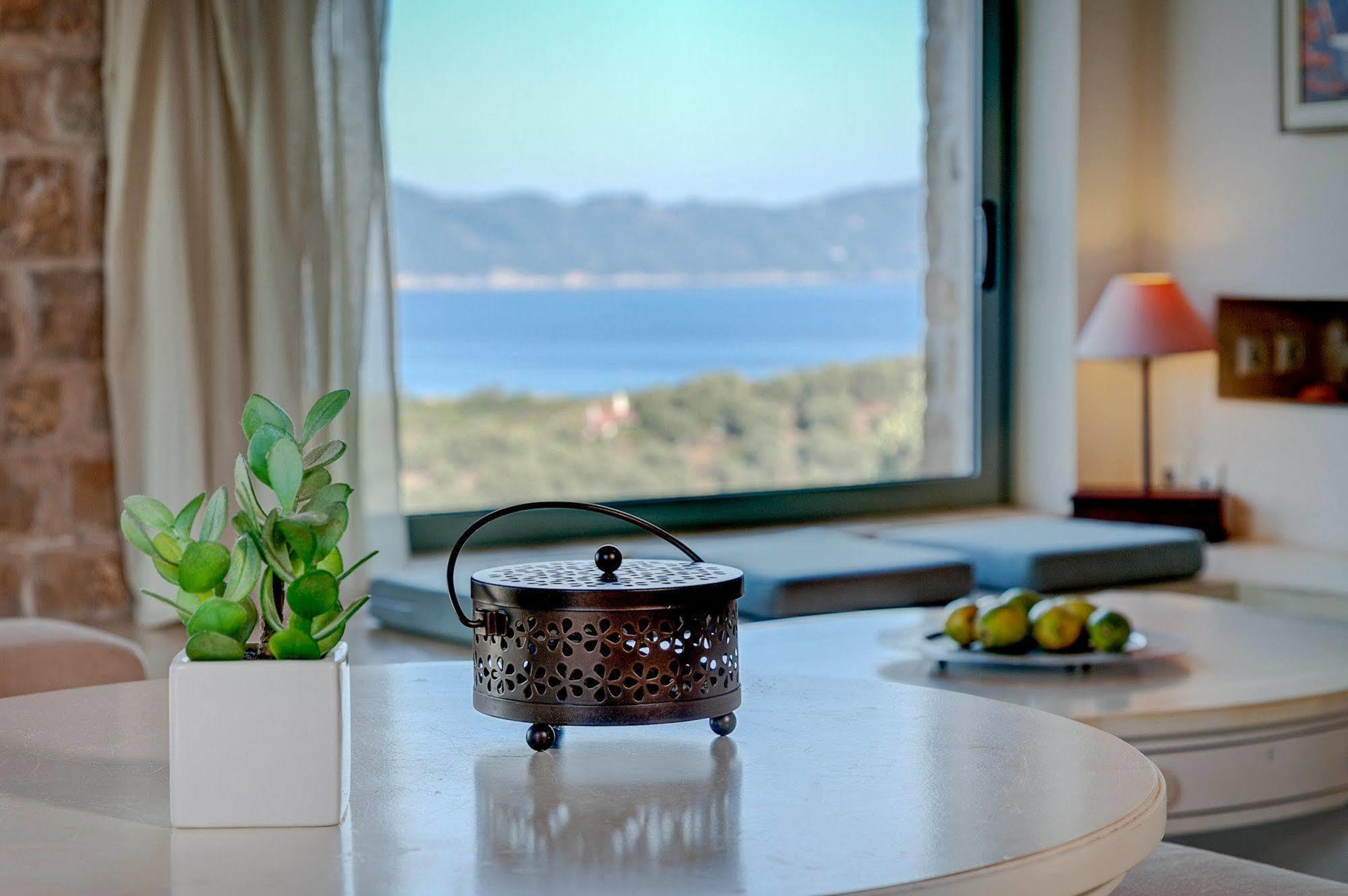 Olivia'S Villas Of Luxury Kalivia  Buitenkant foto