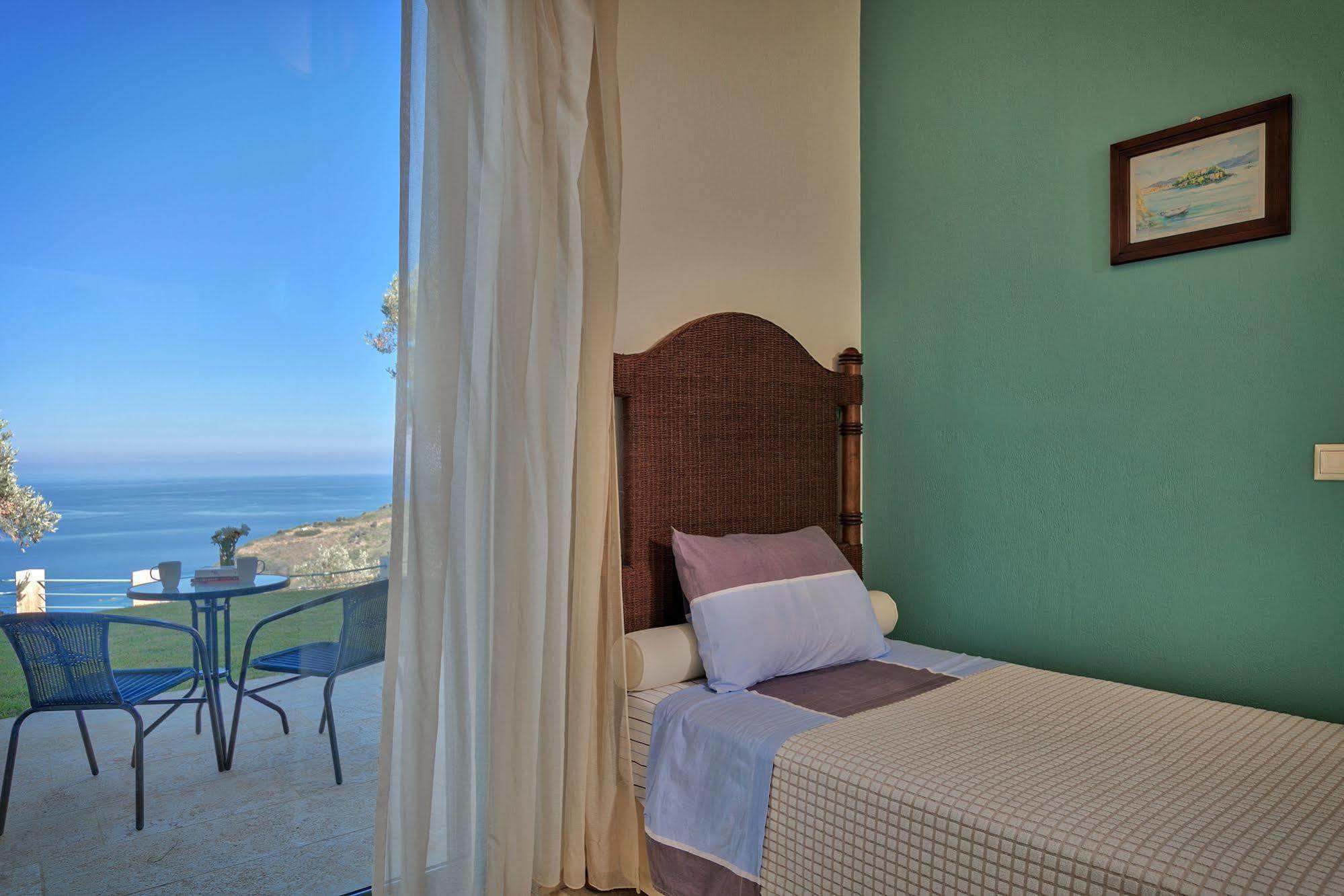 Olivia'S Villas Of Luxury Kalivia  Buitenkant foto