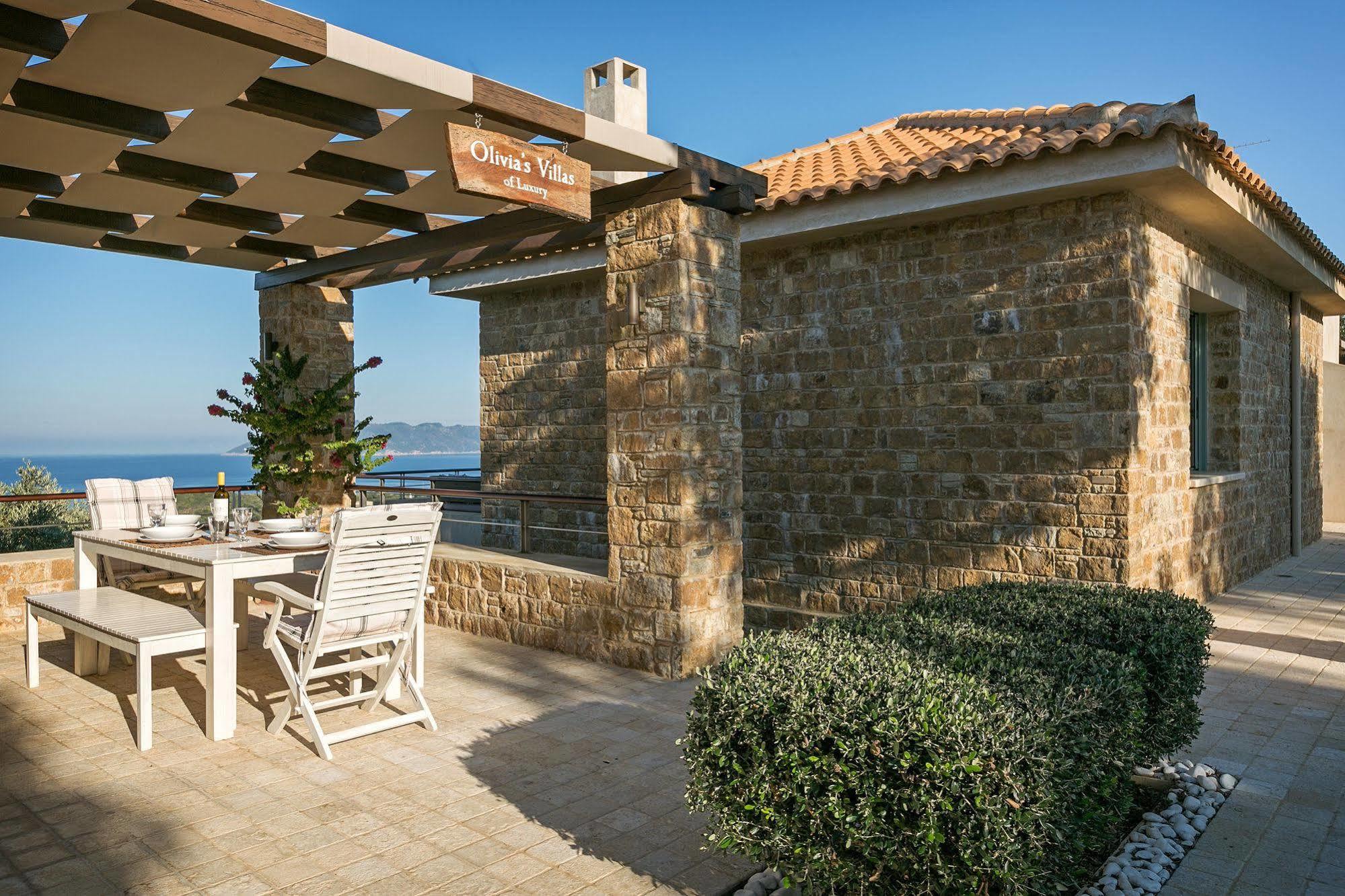 Olivia'S Villas Of Luxury Kalivia  Buitenkant foto